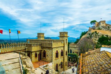 İspanya 'daki Xativa kalesinin iç kısmının görüntüsü