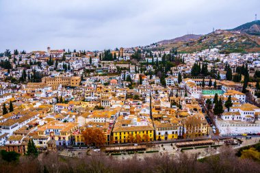 Granada, anteni panoramik görüntülemek eski Alhambra semtinden Albaicin