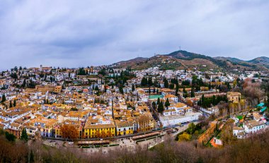 Granada, anteni panoramik görüntülemek eski Alhambra semtinden Albaicin