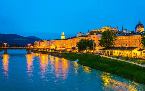 Sunset Salzburg City Dominated Hohensalzburg Fortress Salzach River Austria — стоковое фото