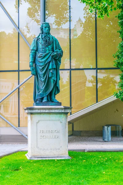Pomnik Niemieckiego Poety Friedricha Schillera Salzburgu Austria — Zdjęcie stockowe