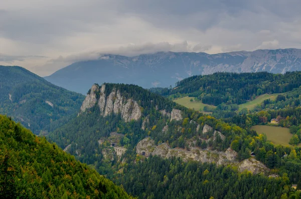 Semmering Railway Surrounding Mountain Scenery Krauselklause Viaduct Front Polleroswand Background — стокове фото