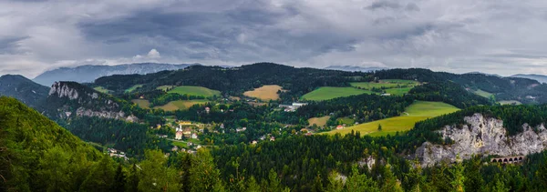 Semmering Railway Surrounding Mountain Scenery Krauselklause Viaduct Front Polleroswand Background — стокове фото