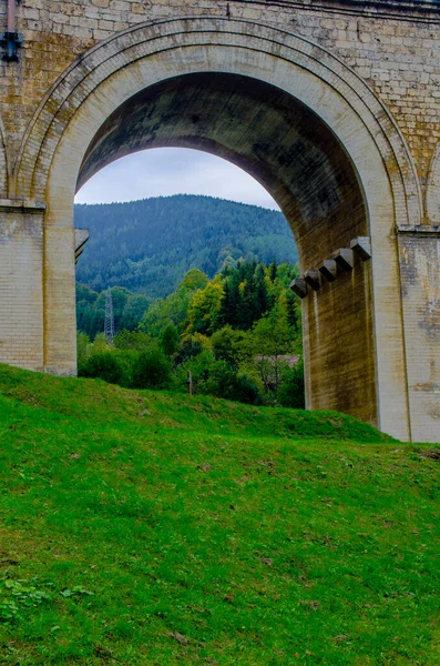 Detail Van Een Viaduct Van Semmeringbahn Unesco Werelderfgoed Spoorweg Oostenrijk — Stockfoto