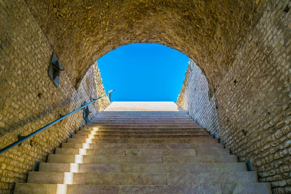 Steep Stone Steps Leading End Tunnel Roman Circus Tarragona — ストック写真