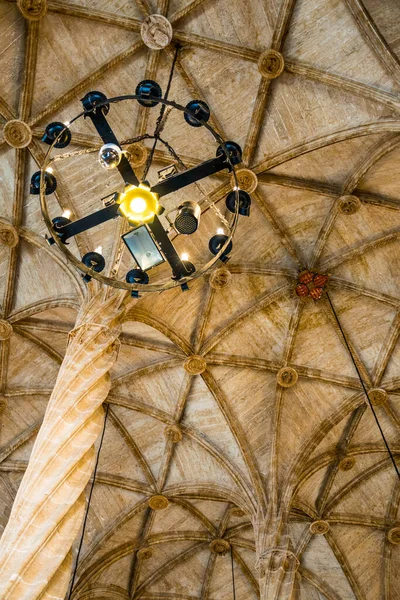 Eski İpek Borsası 'nın tavanı (Lonja de la Seda), Valencia, İspanya. UNESCO Dünya Mirası Alanı.