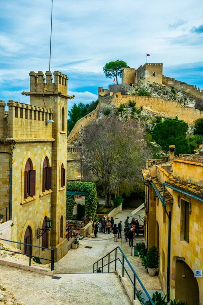 İspanya 'daki Xativa kalesinin iç kısmının görüntüsü