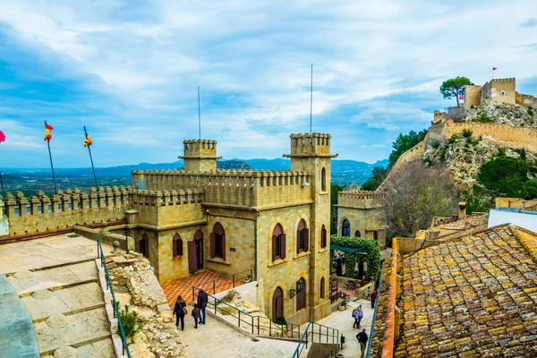 İspanya 'daki Xativa kalesinin iç kısmının görüntüsü