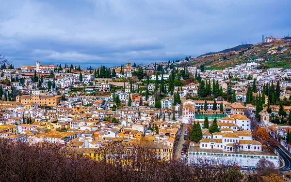Granada, anteni panoramik görüntülemek eski Alhambra semtinden Albaicin