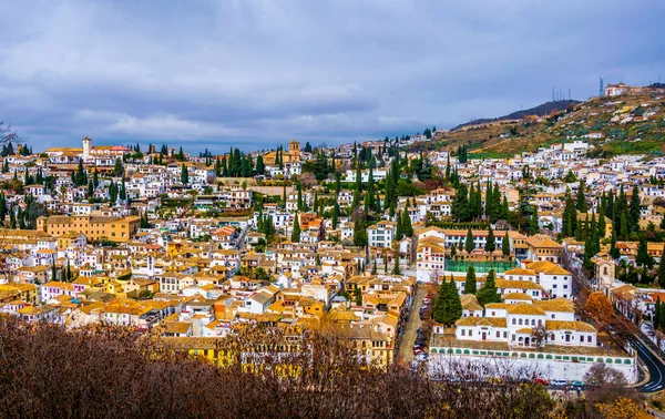 Granada, anteni panoramik görüntülemek eski Alhambra semtinden Albaicin