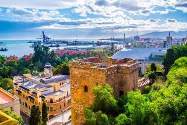 Malaga 'daki alcazaba kalesinin manzarası