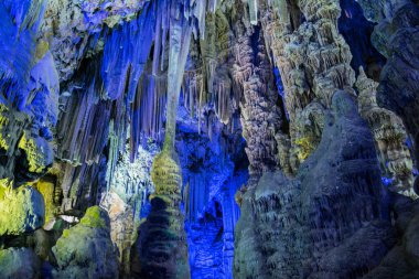 Aydınlanmış Aziz Michael Mağarası, Cebelitarık