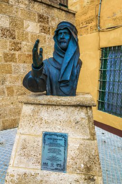 İspanyol şehri Cadiz 'de Manuel Moreno' nun büstü.