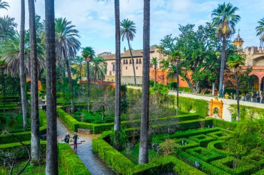 İspanyol şehri Sevilla 'daki gerçek Alcazar Sarayı' nın manzarası
