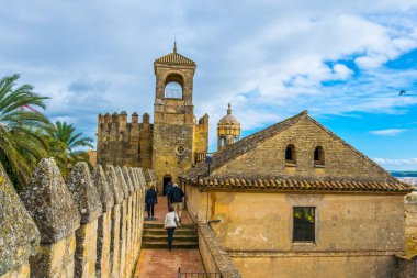 Alcazar de los reyes cristianos - İspanya 'nın Cordoba şehrindeki Cristian krallarının kraliyet sarayı