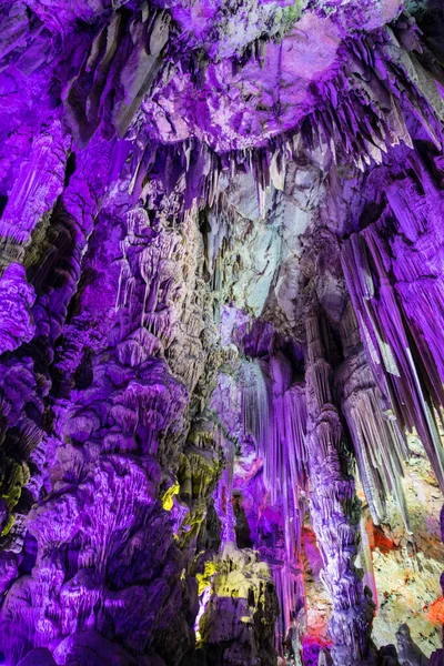 Aydınlanmış Aziz Michael Mağarası, Cebelitarık