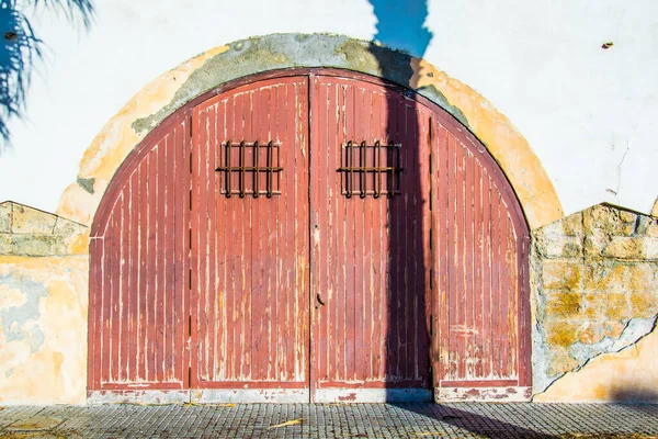 Entrance Old Warehouse Spanish City Cadiz — Zdjęcie stockowe