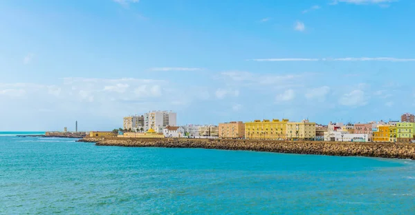 Cadiz 'de deniz kenarı gezisi manzarası