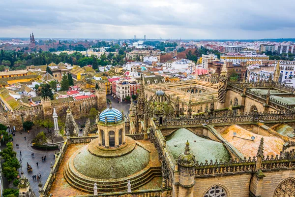 Widok Lotu Ptaka Hiszpańskiego Miasta Sevilla Pochodzi Góry Giralda Wieży — Zdjęcie stockowe