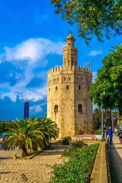 Torre Dourada Torre Del Oro Longo Rio Guadalquivir Sevilha Andaluzia — Fotografia de Stock