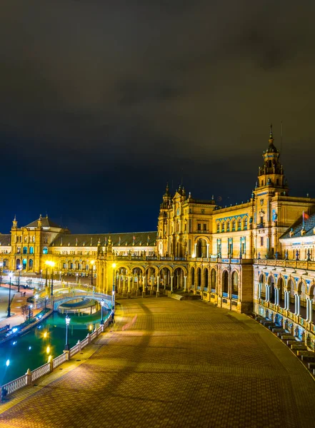 Ночной Вид Освещенную Площадь Испании Sevilla Испанском Городе — стоковое фото