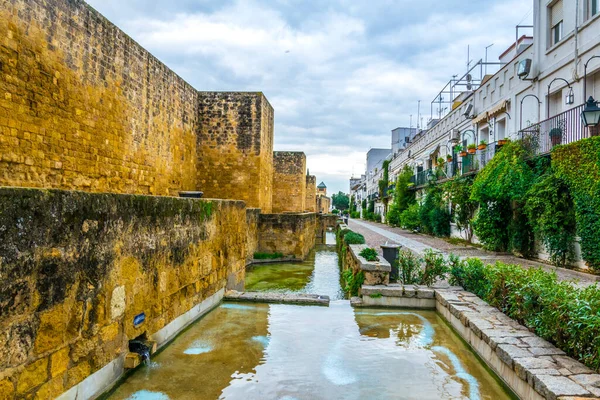 View Fortification Artificial Pond Situated Spanish City Cordoba — Stock Photo, Image