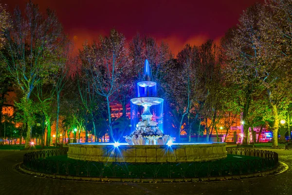 Fountain Situated Plaza Colon Square Jardines Merced Gardens Spanish City — Fotografia de Stock