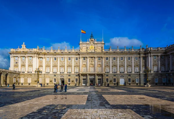 İspanya, Madrid 'deki Kraliyet Sarayı.