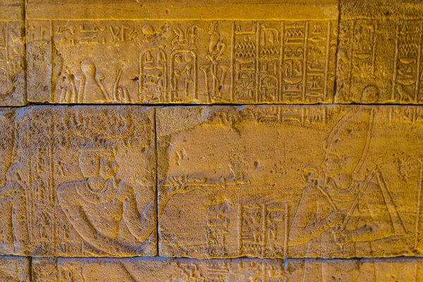 Detail Hieroglyfů Umístěných Uvnitř Chrámu Debod Madridu — Stock fotografie