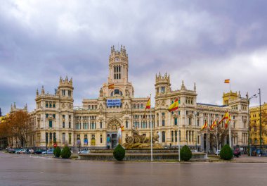 Palacio de Cibeles manzarası. Madrid, İspanya