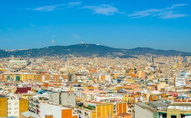 Montjuic kalesinden Barcelona 'nın havadan görünüşü, İspanya