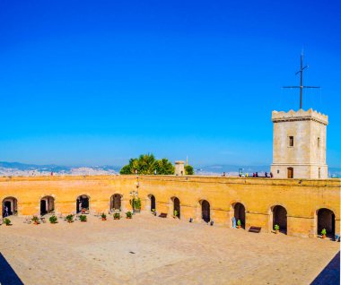 Barcelon 'daki Montjuic kalesi