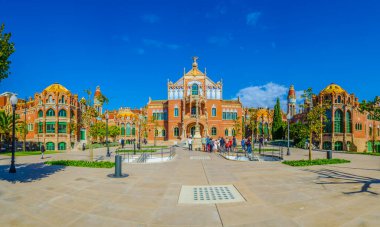 Barcelona, İspanya 'daki eski Santa Creu i Sant Pau Hastanesi manzarası