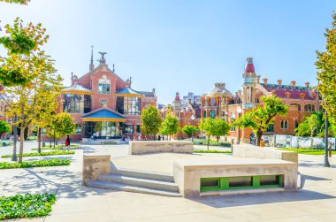 Barcelona, İspanya 'daki eski Santa Creu i Sant Pau Hastanesi manzarası