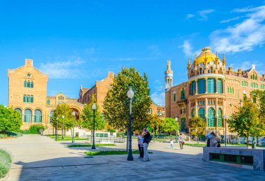 Barcelona, İspanya 'daki eski Santa Creu i Sant Pau Hastanesi manzarası