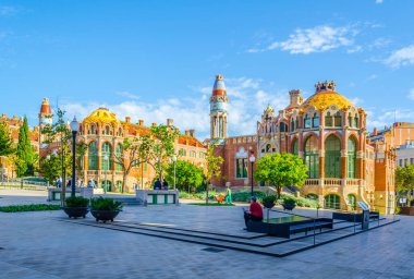 Barcelona, İspanya 'daki eski Santa Creu i Sant Pau Hastanesi manzarası