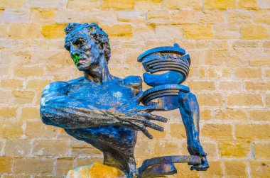 Logrono, Spai 'deki üzüm biçme makinesi heykeli.