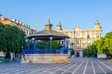 İspanyol şehri Santande 'de Plaza Pombo
