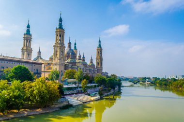 Bazilika de nuestra senora de pilar in Zaragoza, Spai