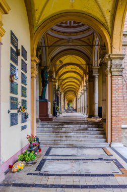 Zagreb 'deki mirogoj mezarlığı Hırvatistan' ın başkenti manzaralı