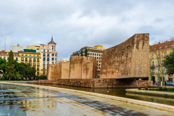 Monument Discovery America Madrid — стокове фото