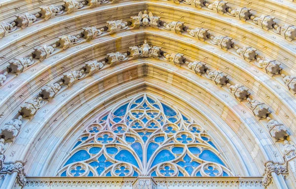 Detail Main Gate Cathedral Barcelon — Zdjęcie stockowe