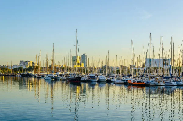 Vell Barcelona, Spai Limanı