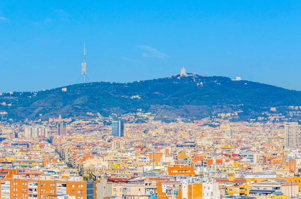 Barselona 'ya bakan Tibidabo lunaparkı, Spai
