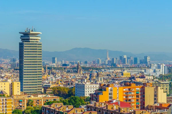 Montjuic kalesinden Barcelona 'nın havadan görünüşü, İspanya