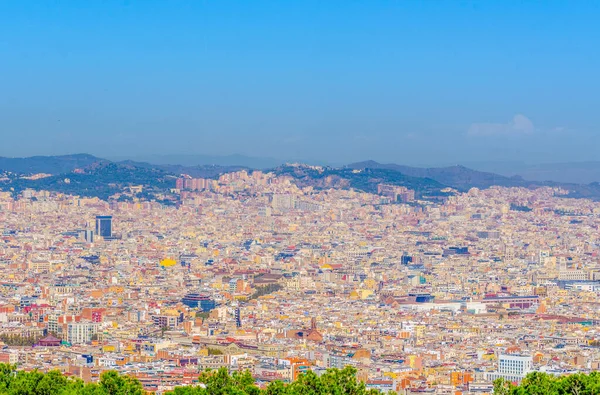 Montjuic kalesinden Barcelona 'nın havadan görünüşü, İspanya