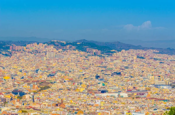 Montjuic kalesinden Barcelona 'nın havadan görünüşü, İspanya