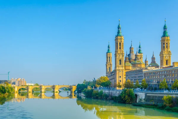 Bazilika de nuestra senora de pilar in Zaragoza, Spai
