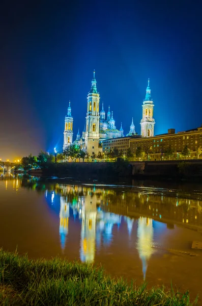 Nattutsikt Över Basilikan Nuestra Senora Pilar Zaragoza Spai — Stockfoto