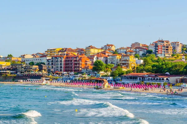 İspanya 'nın Sozopol kenti kıyılarına yayılmış bir yerleşim bölgesi tüm Avrupa' dan gelen turistler için popüler bir tatil beldesidir..
